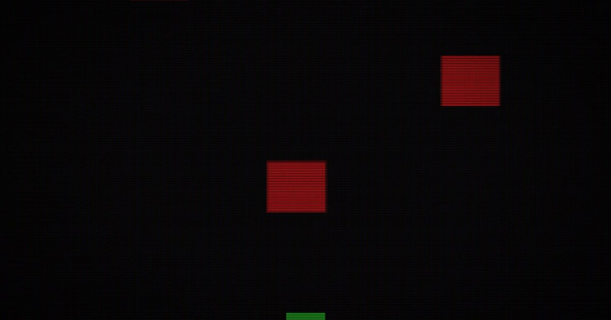 Screenshot of Jabberblocky: Falling-block dodge game with escalating speed. React and survive as the grid fills — an arcade reflex challenge inspired by Tetris and downwell mechanics.
